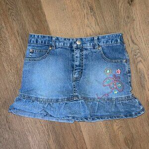 Kids XL/ adult small Lacey white flowy short skirt